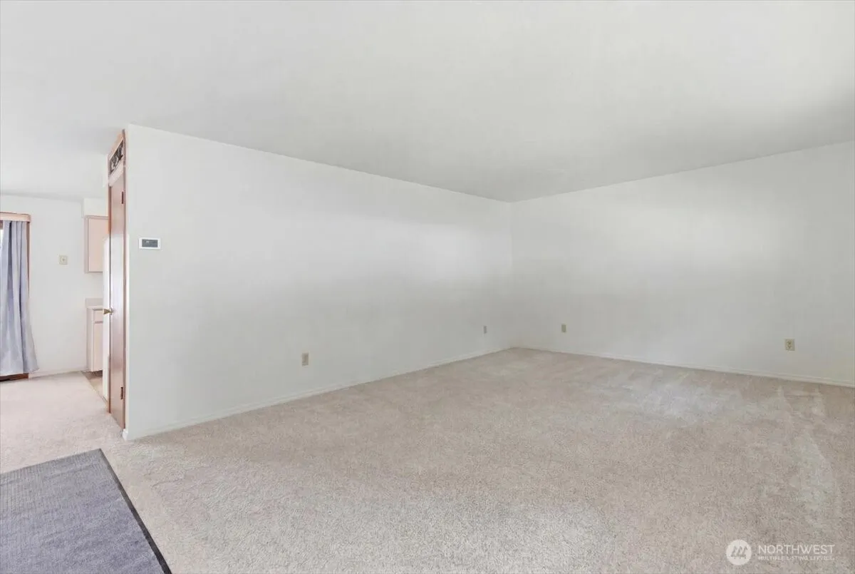 Property photo for 806 Central Drive, Coulee Dam photo 3