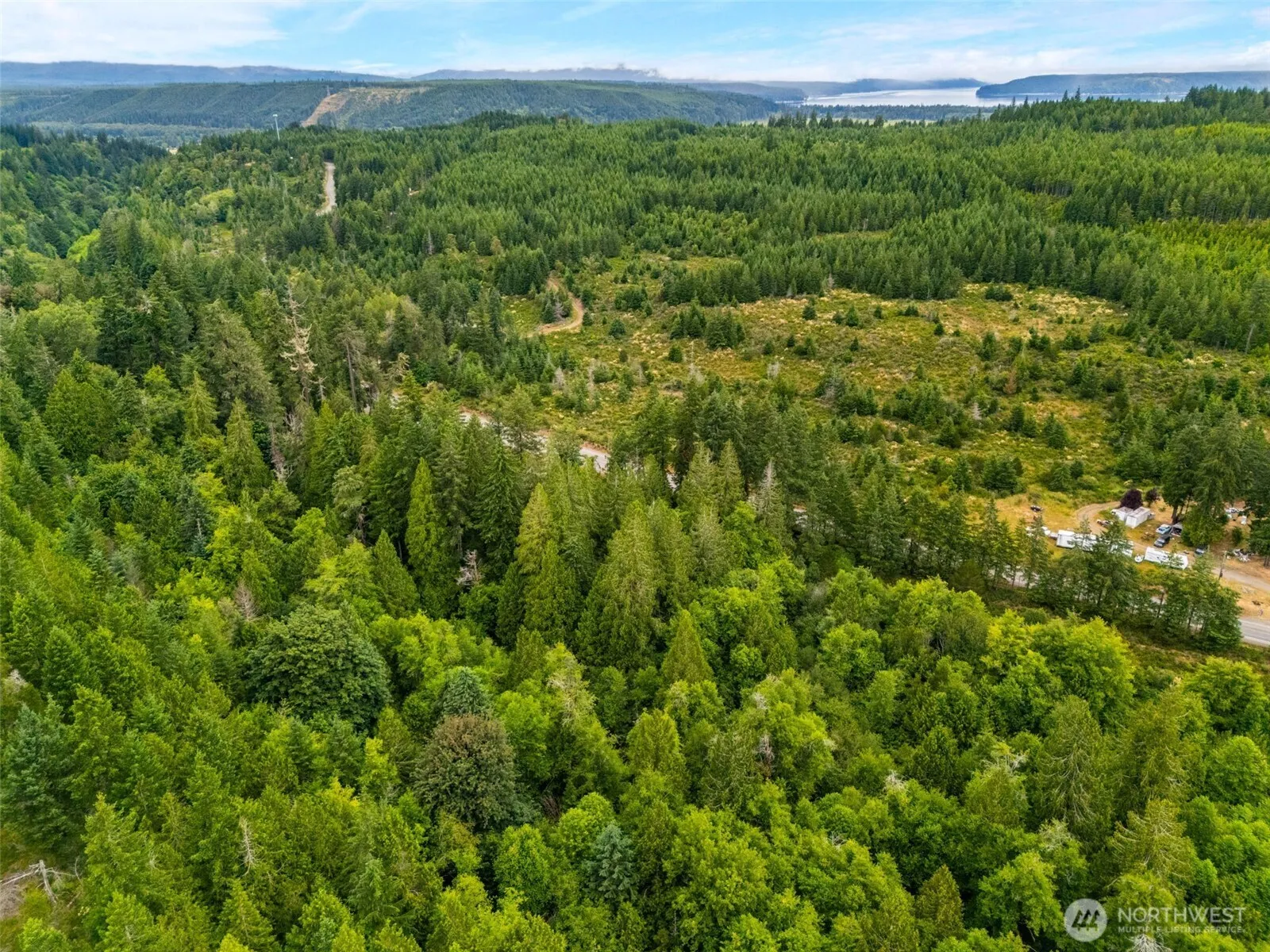 Property photo for 123 N Us Highway 101, Shelton