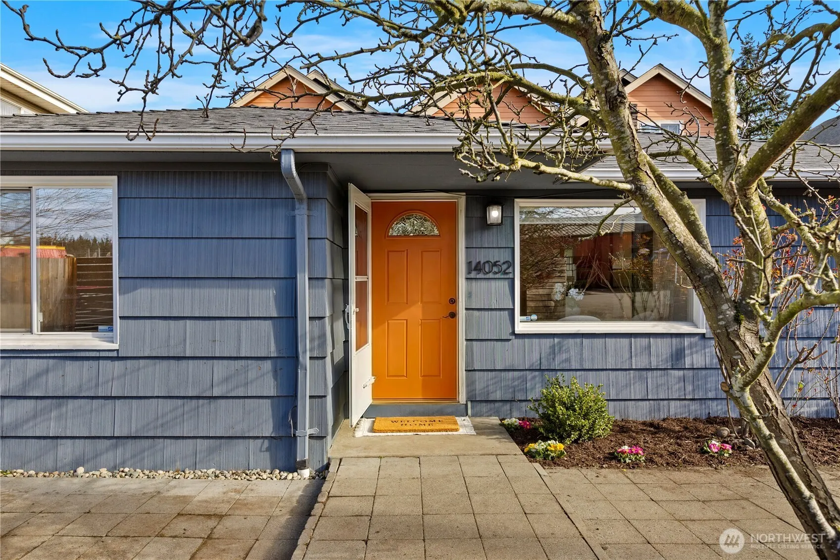 Property photo for 14052 Midvale Avenue N, Seattle photo 2