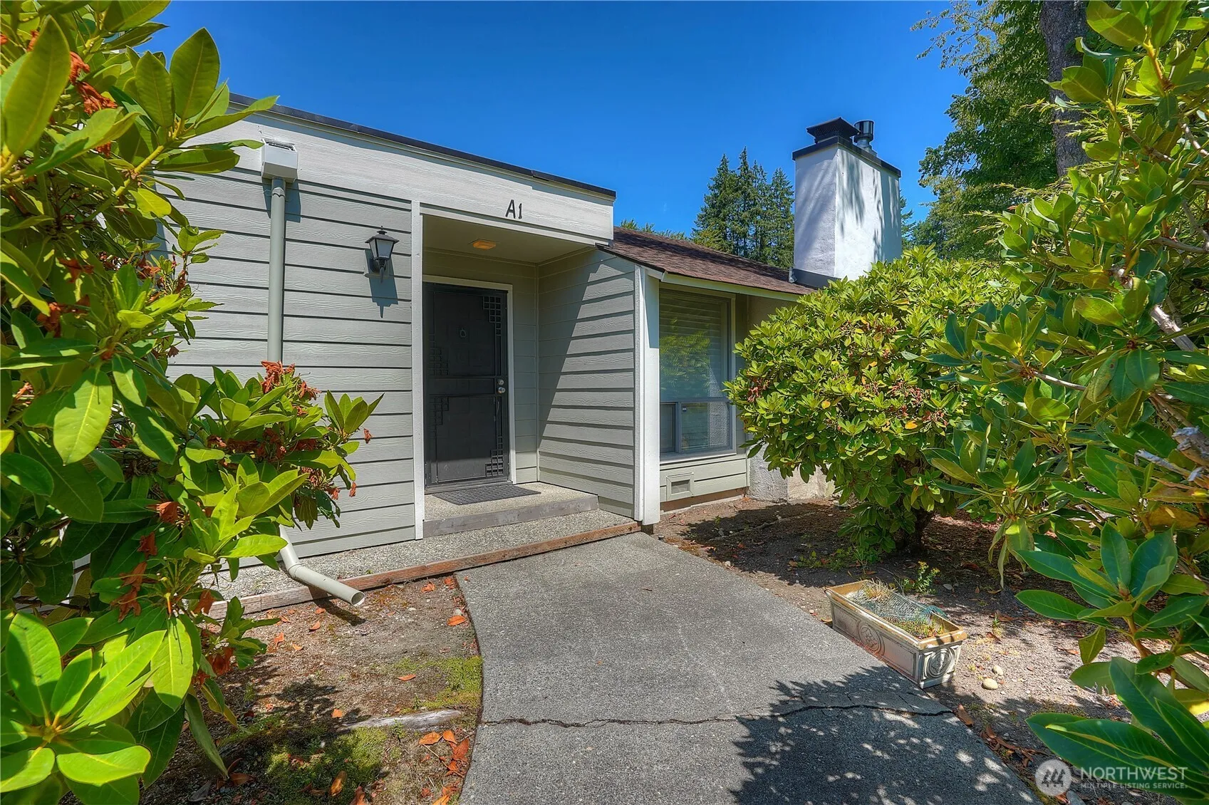Property photo for 7425 Ruby Drive Sw #a1, Lakewood photo 2