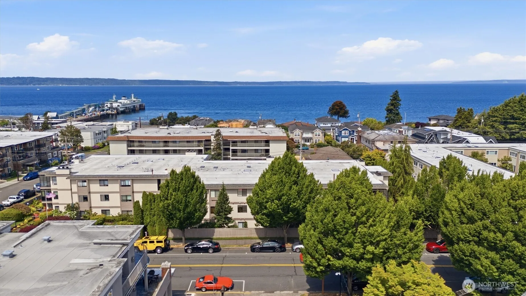 Property photo for 201 3rd Avenue N #317, Edmonds photo 4