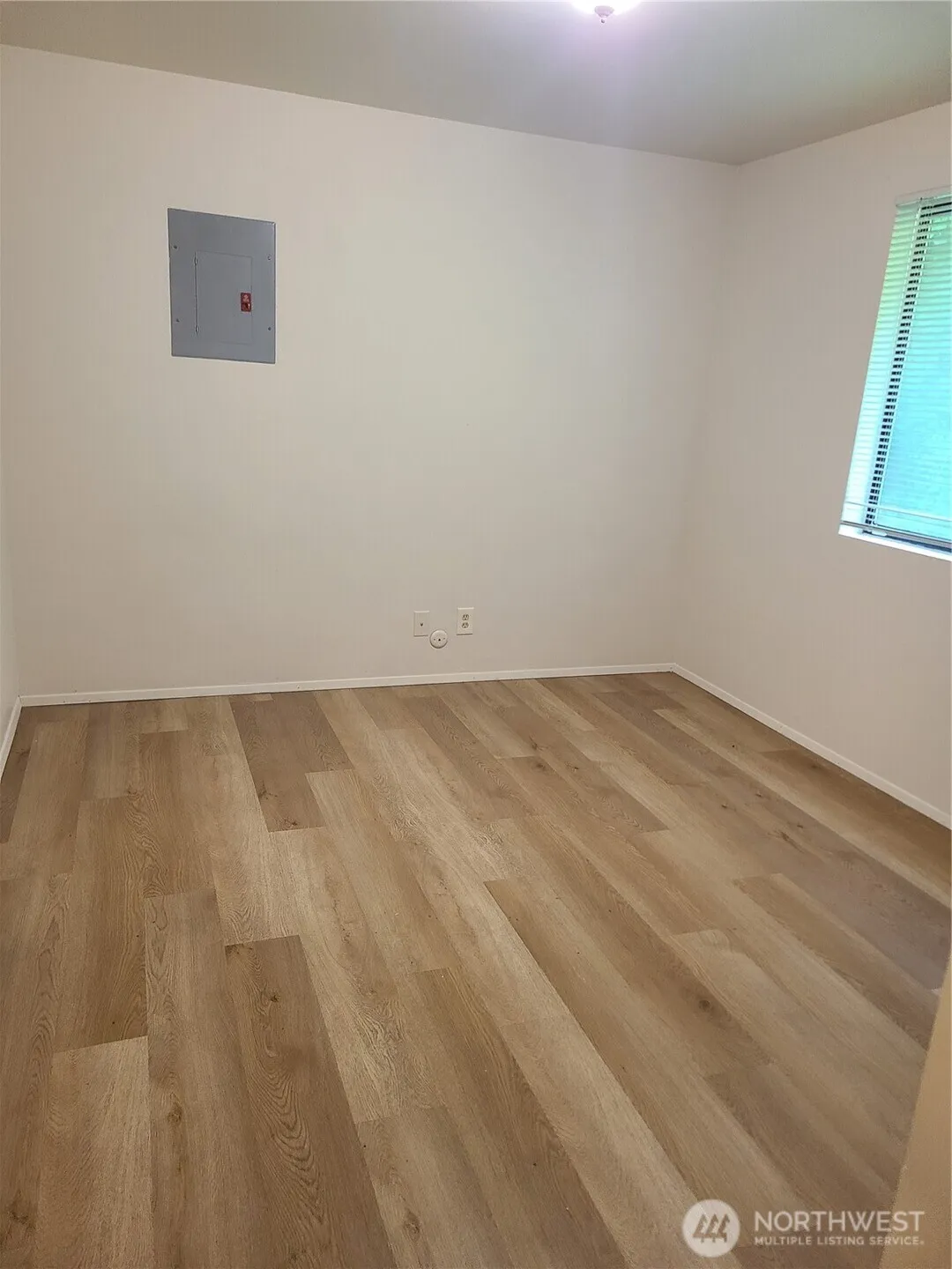 Property photo for 1518 Ne 86th Street, Seattle photo 3