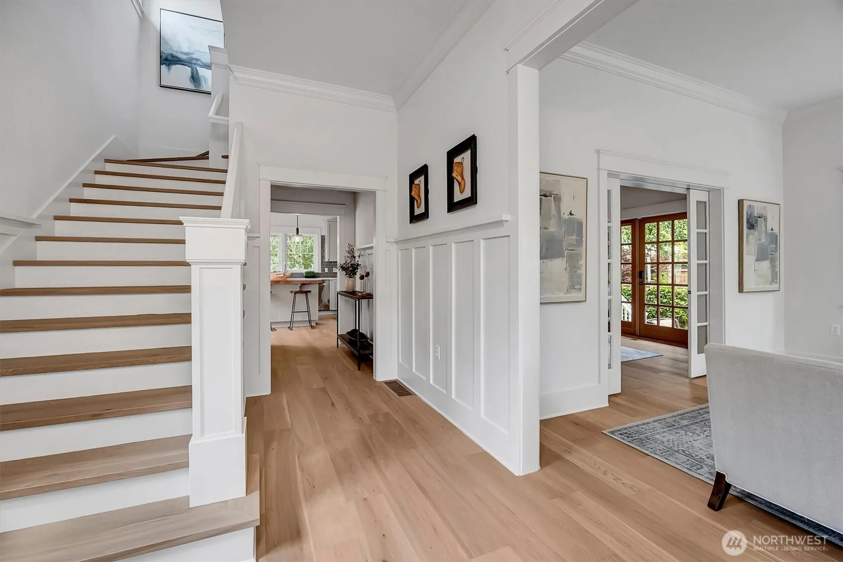 Property photo for 310 W Garfield Street, Seattle photo 5