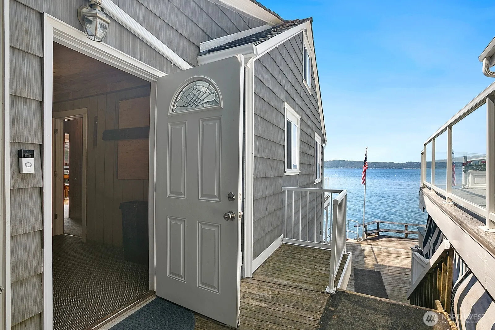 Property photo for 6829 Munter Lane Ne, Tacoma photo 5