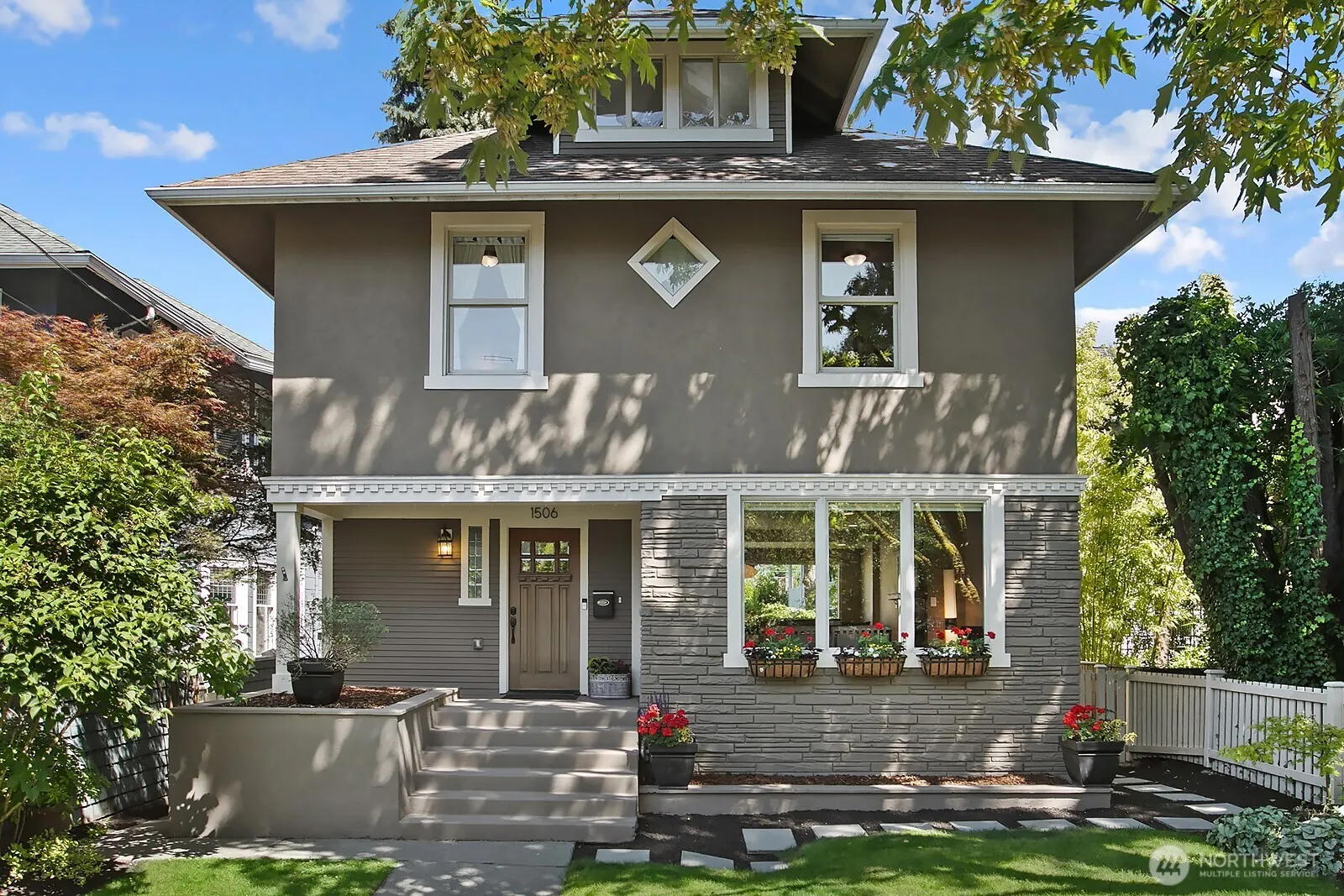Property photo for 1506 17th Avenue E, Seattle