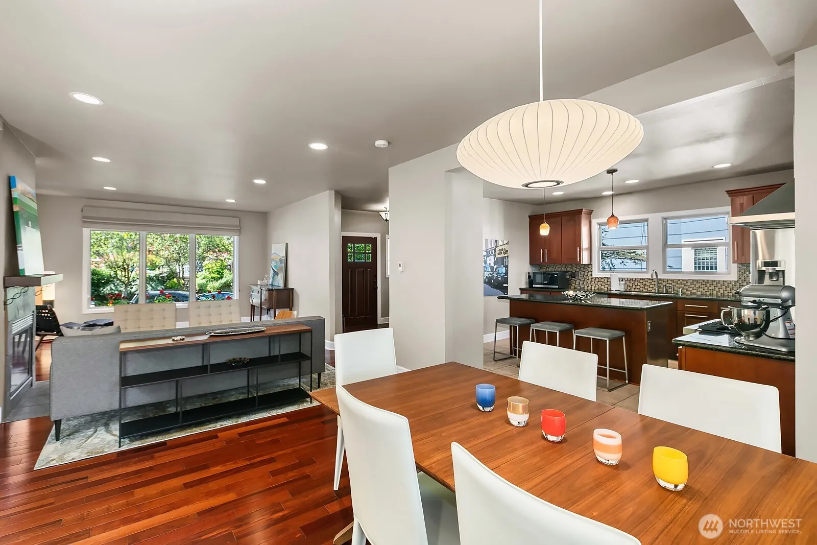 Property photo for 1506 17th Avenue E, Seattle photo 4