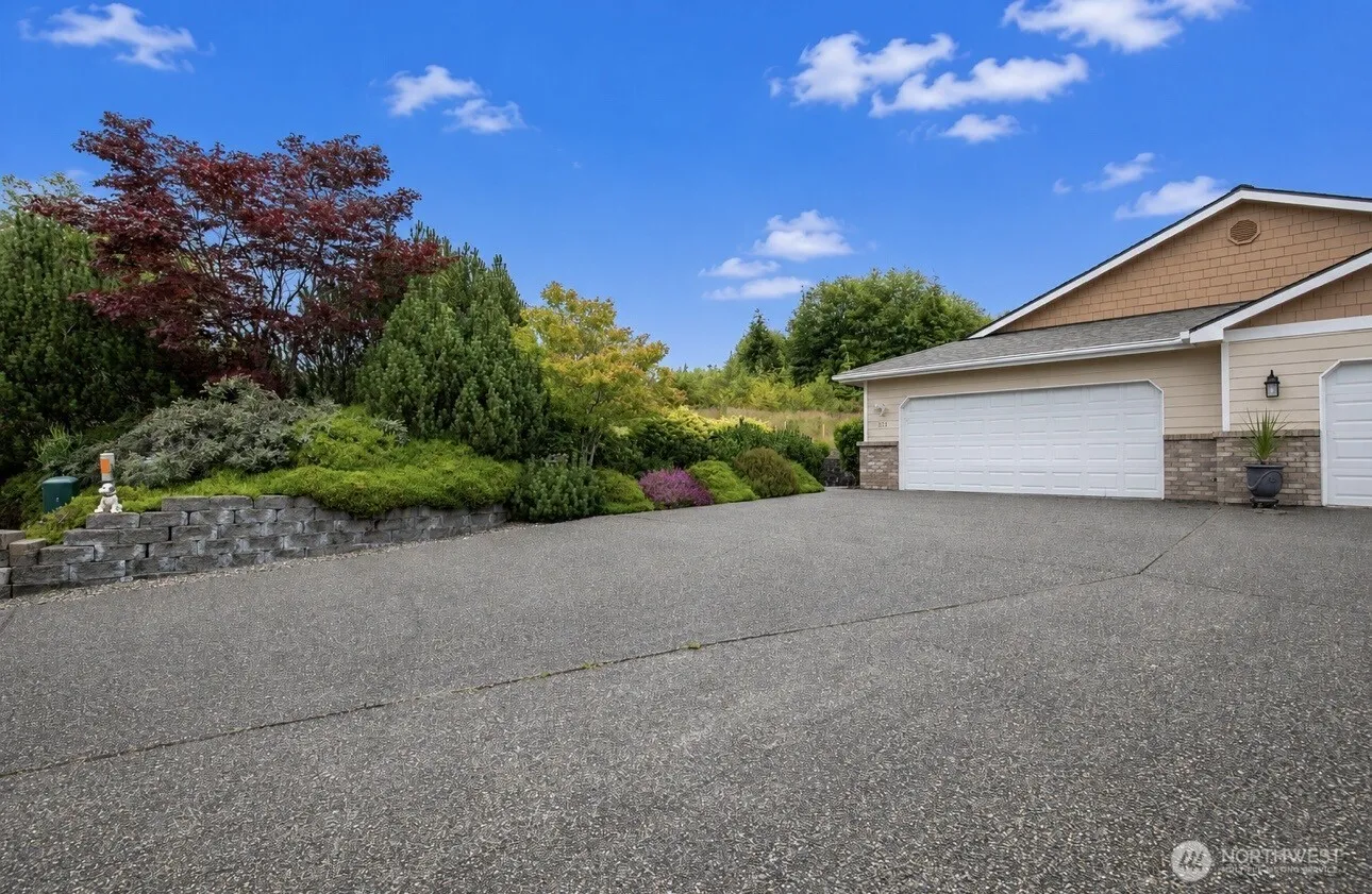 Property photo for 212 Brant Lane, Hoquiam photo 2