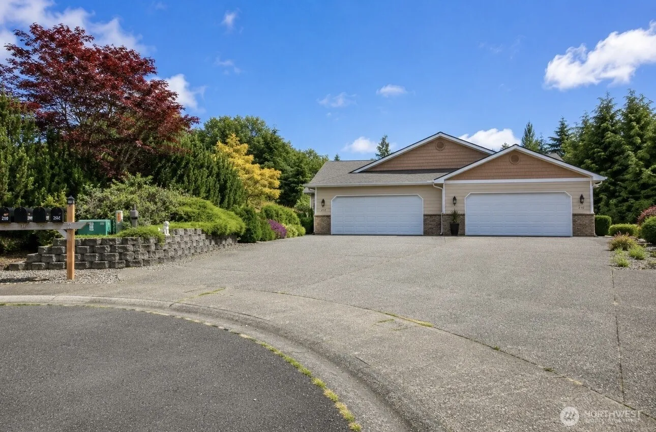 Property photo for 212 Brant Lane, Hoquiam