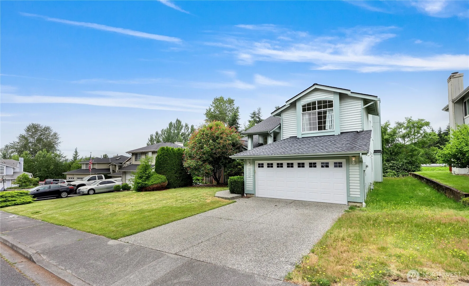 Property photo for 7015 76th Drive Ne, Marysville photo 2