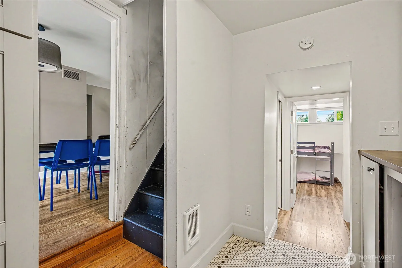 Property photo for 3633 41st Avenue W, Seattle photo 2