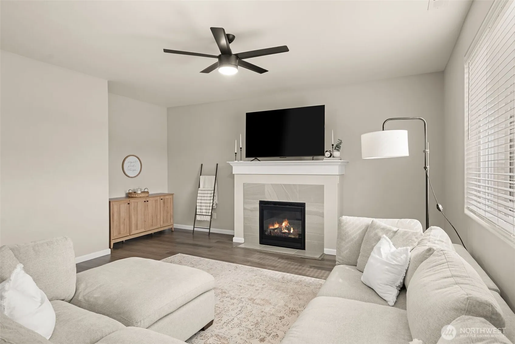 Property photo for 924 Livernash Street, Buckley photo 4