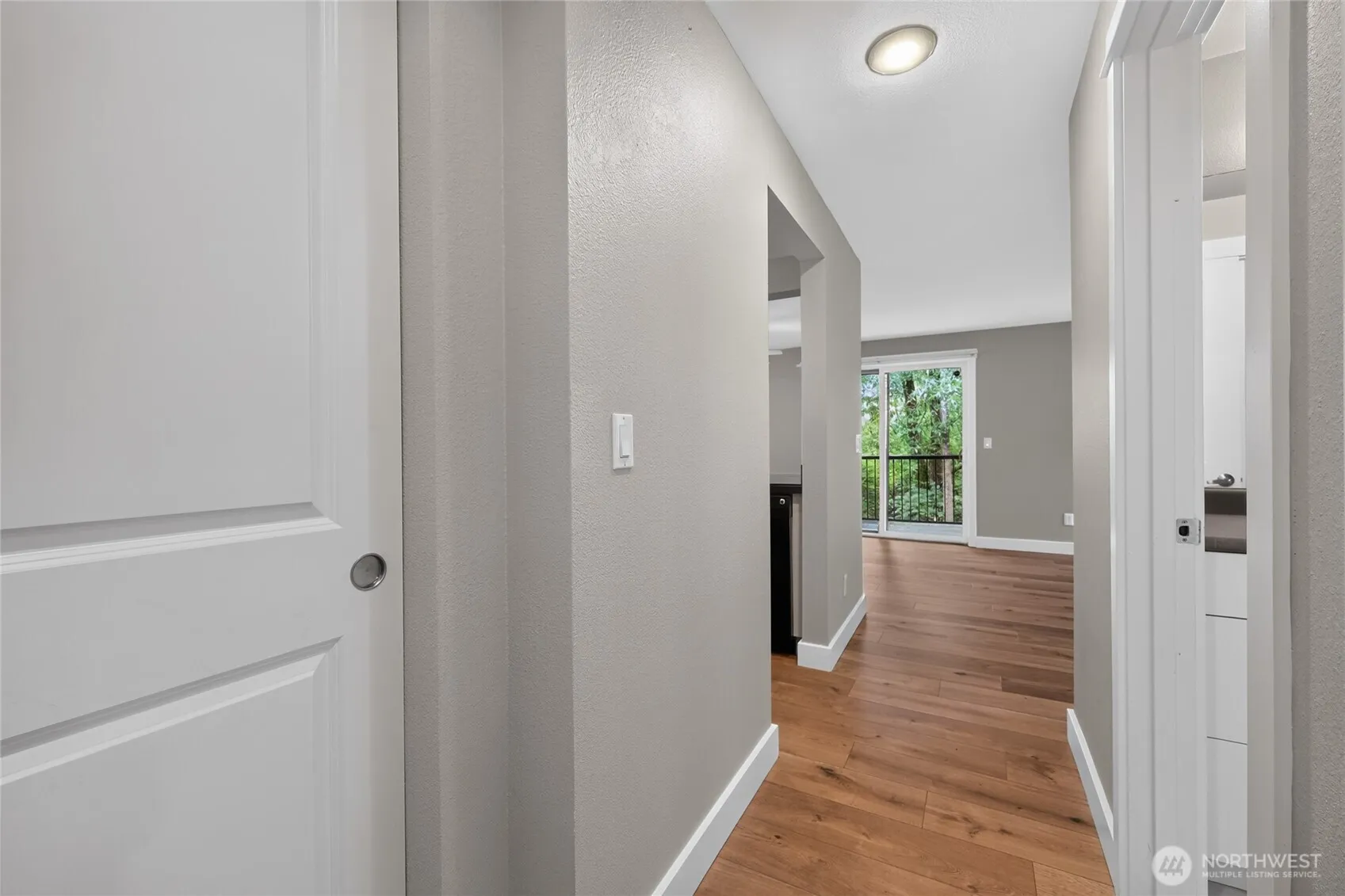 Property photo for 11313 Ne 128th Street #e104, Kirkland photo 4