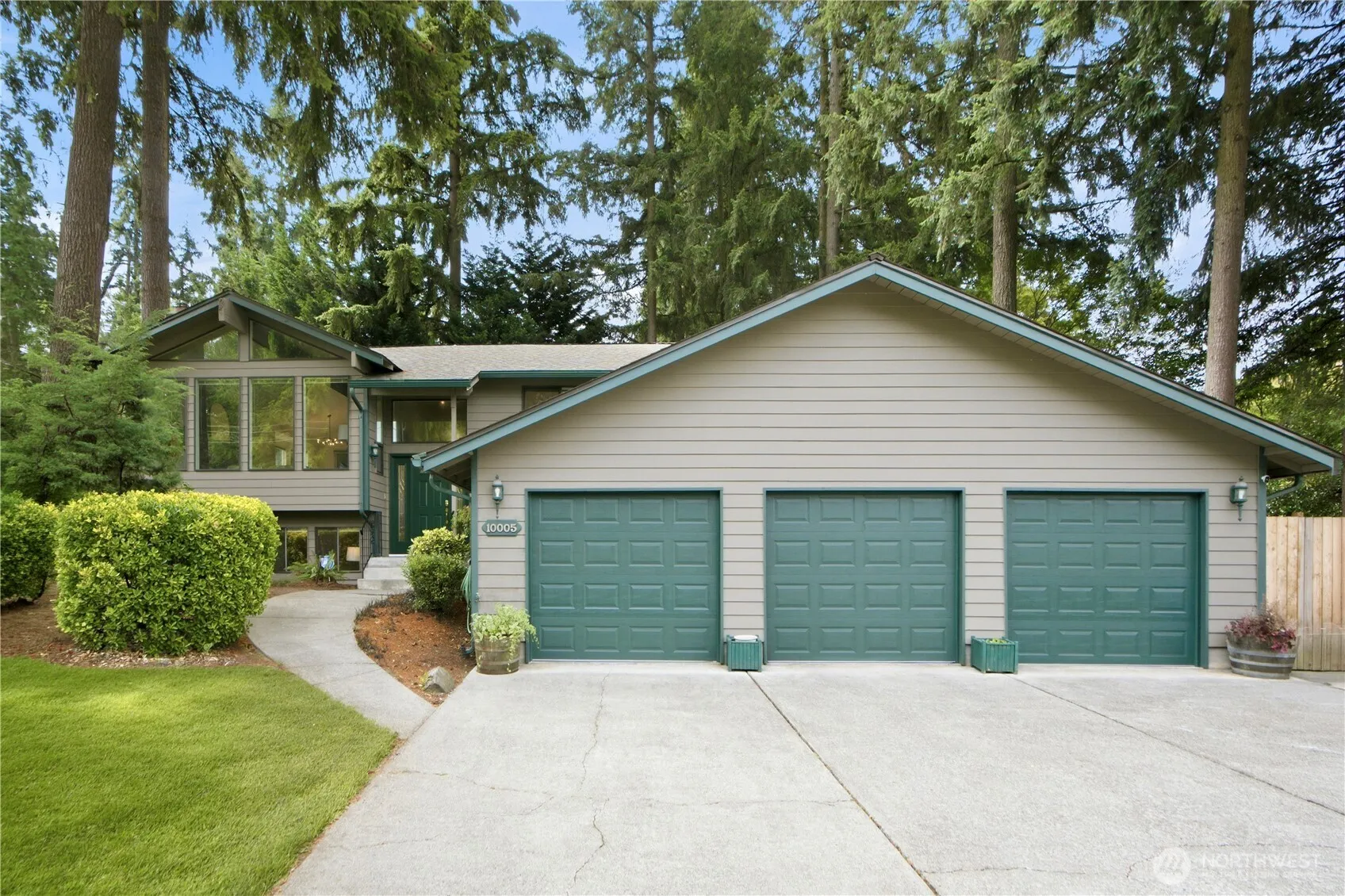 Property photo for 10005 Se 267th Street, Kent