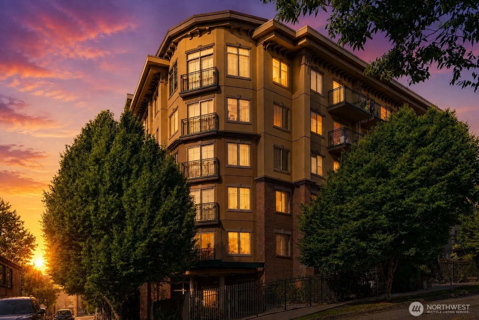 Property photo for 700 E Denny Way #603, Seattle photo 3