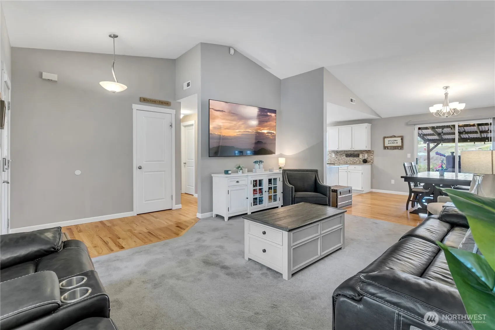 Property photo for 19020 34th Avenue E, Tacoma photo 5