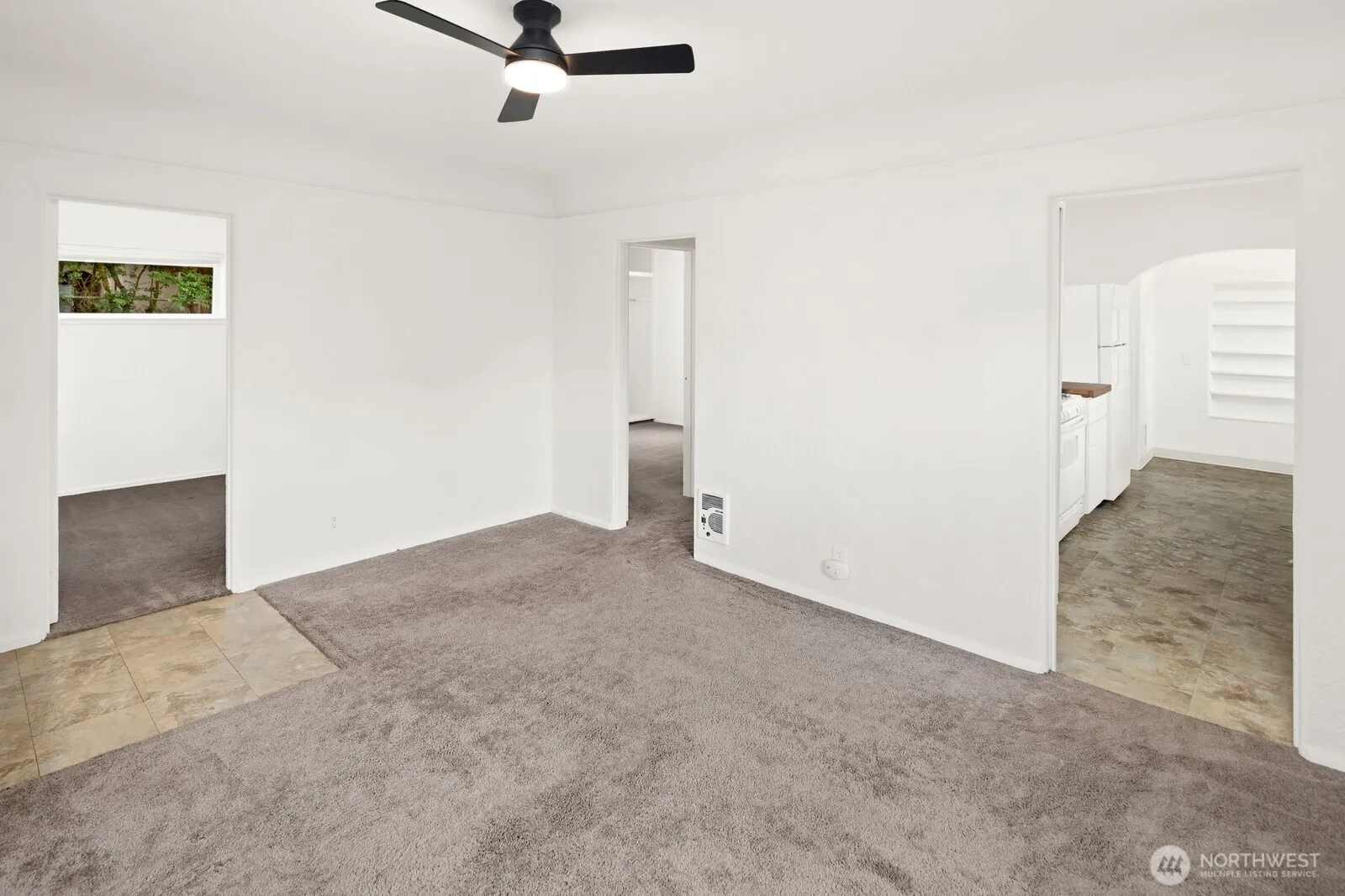 Property photo for 3514 Sw 98th St, Seattle photo 5