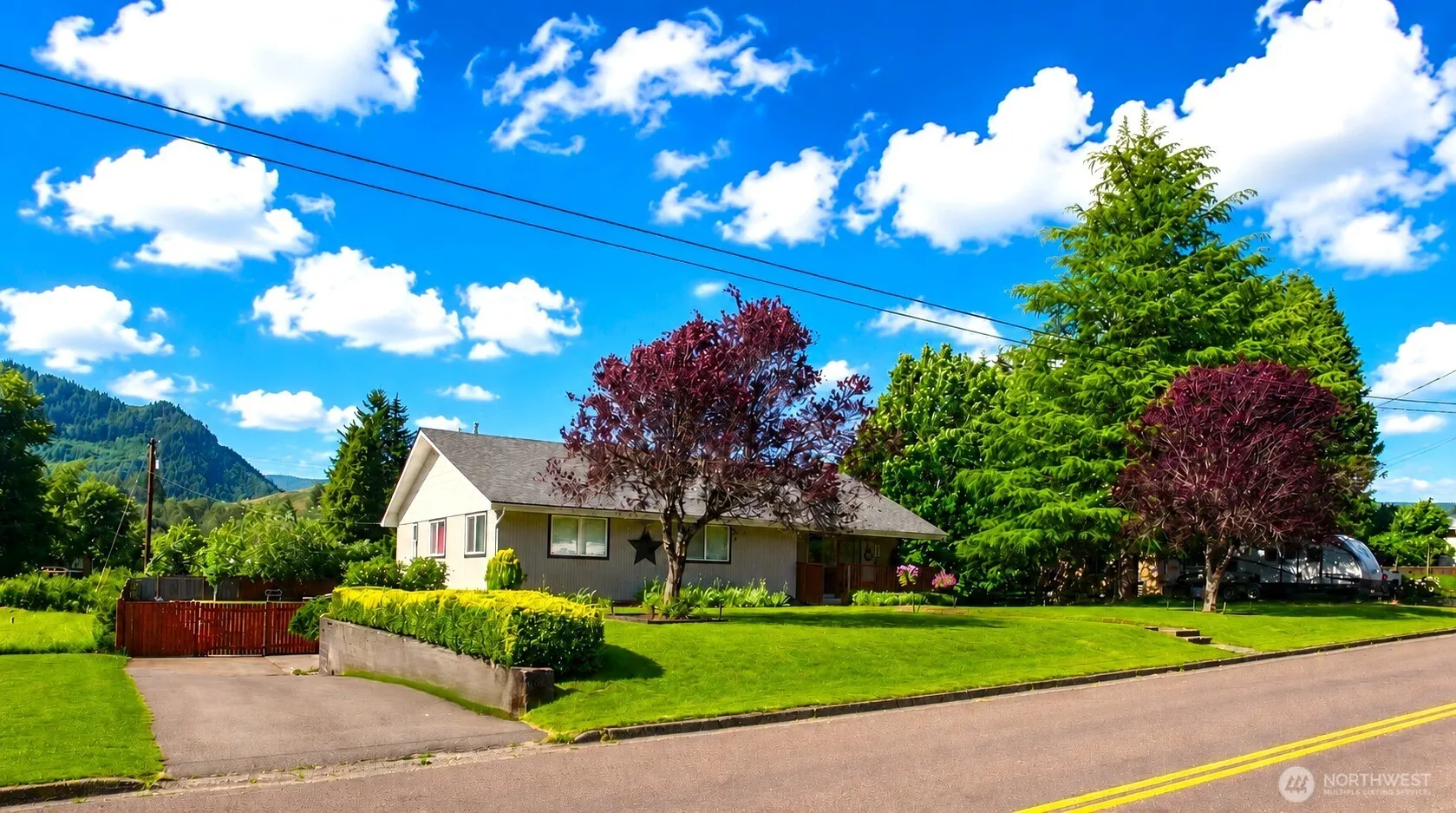 Property photo for 676 Adams Avenue, Morton