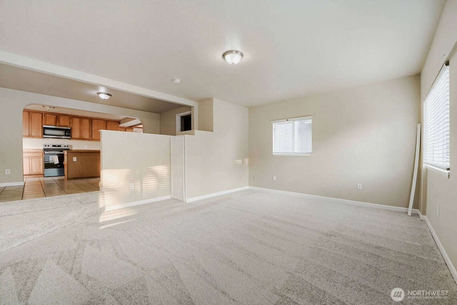 Property photo for 10311 D Street E, Tacoma photo 4