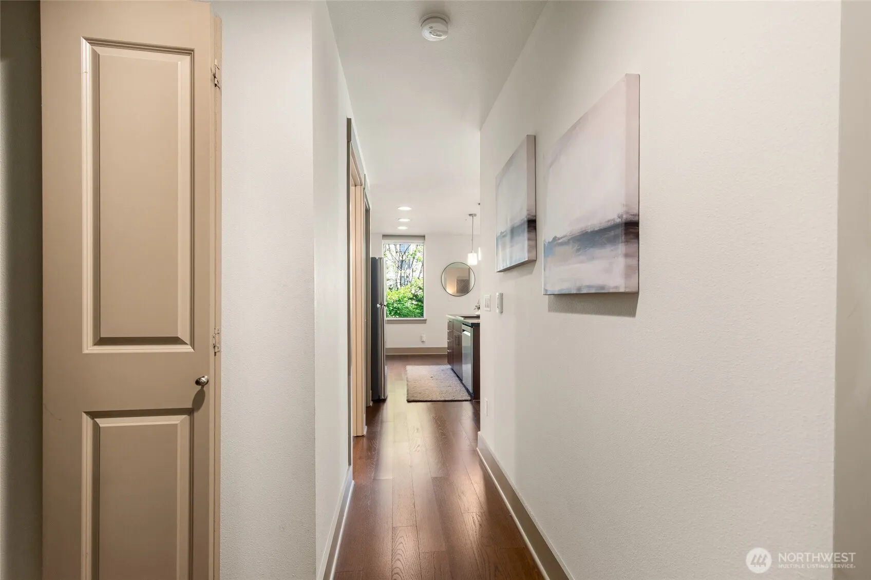 Property photo for 4547 8th Avenue Ne #310, Seattle photo 3