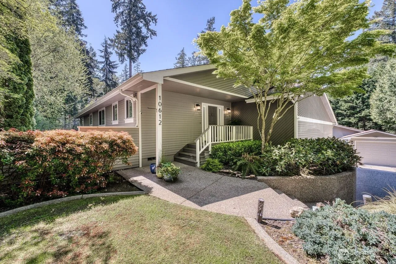 Property photo for 10612 34th Street Ct Nw, Gig Harbor photo 3