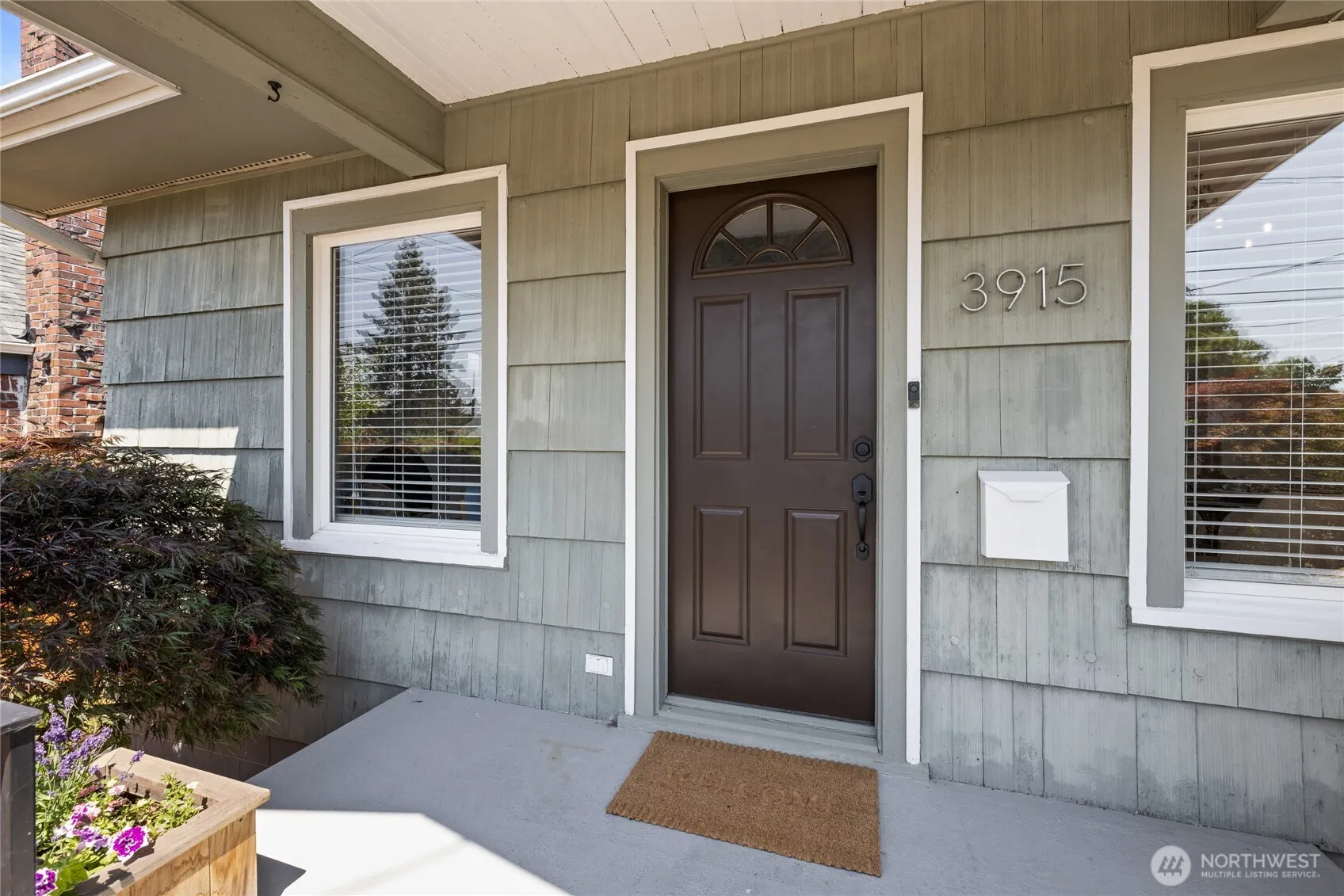 Property photo for 3915 N 11th Street, Tacoma photo 5