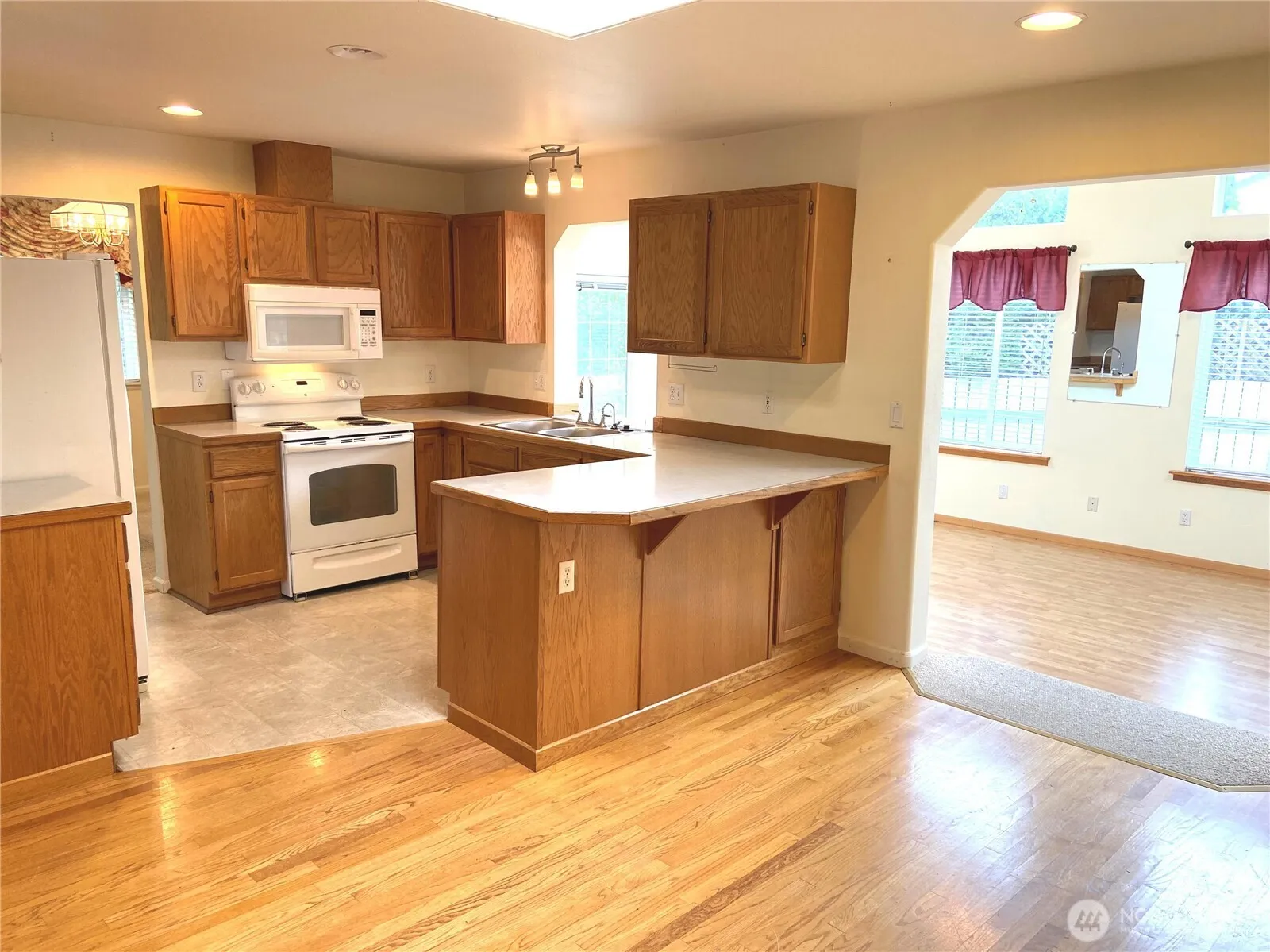 Property photo for 11519 Se 248th Street, Kent photo 5