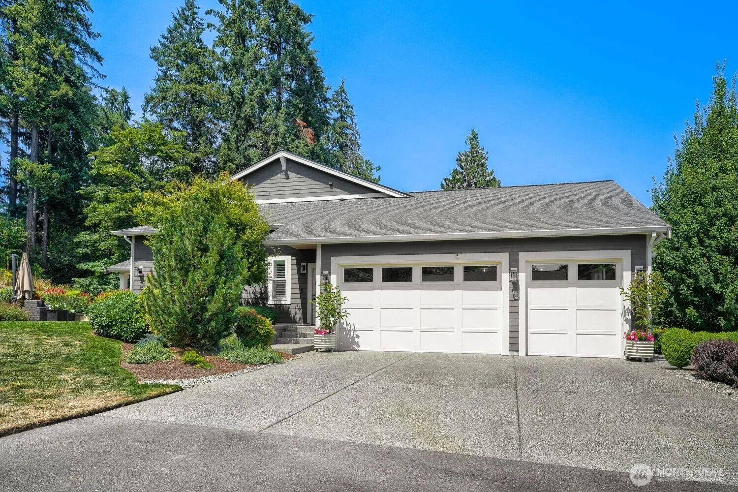 Property photo for 3916 Waller Road E, Tacoma photo 4