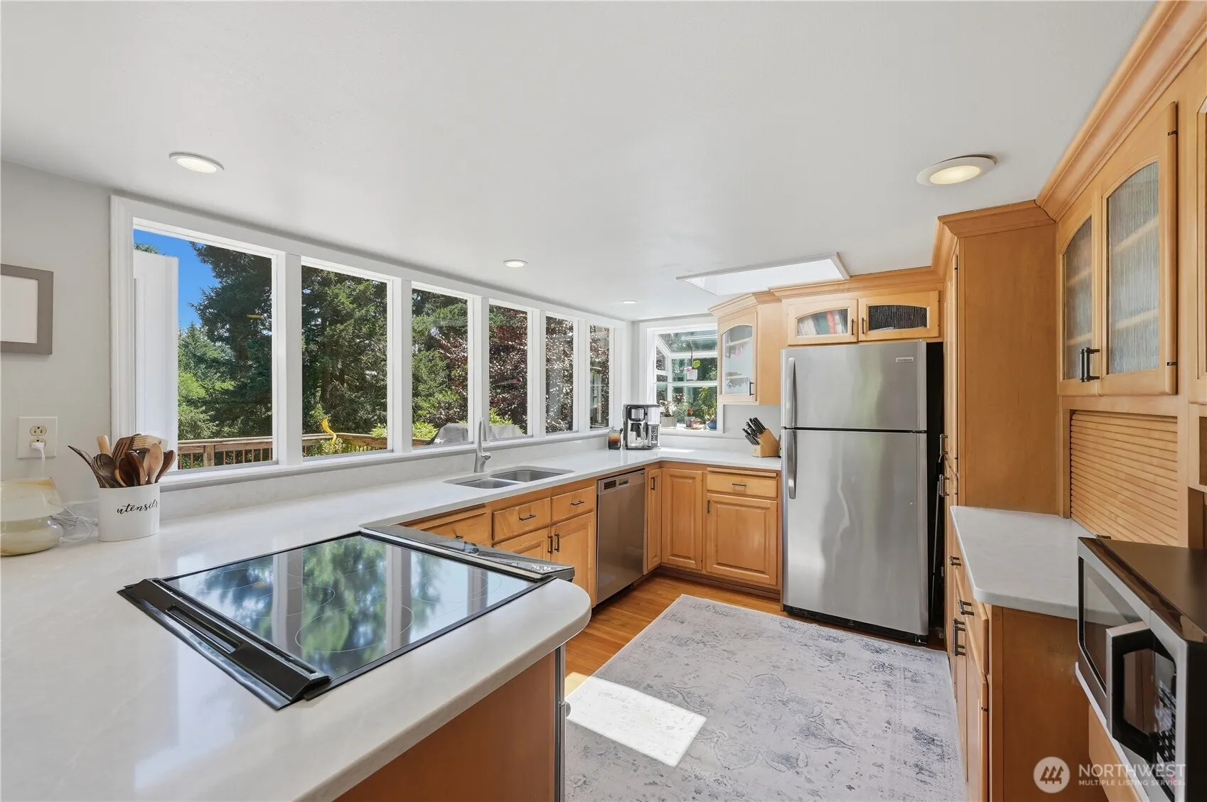 Property photo for 18002 25th Avenue Ne, Lake Forest Park photo 3