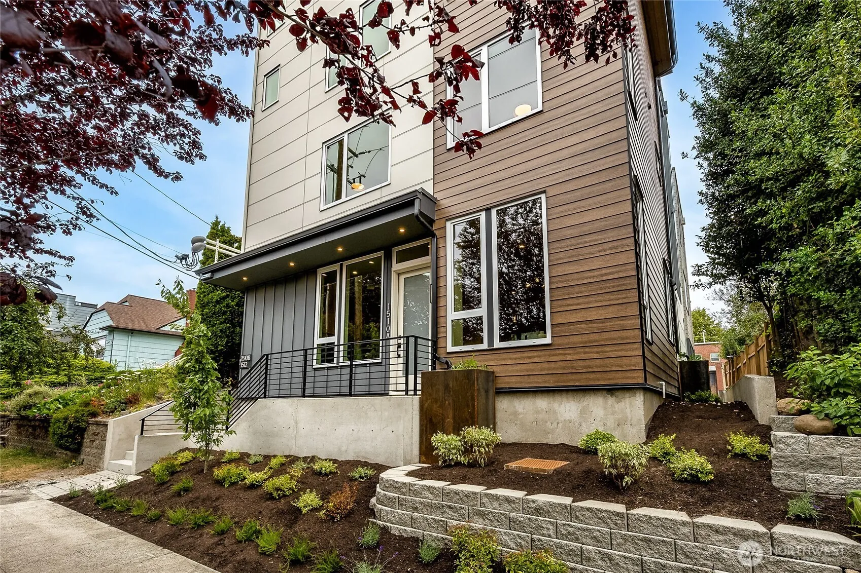 Property photo for 1510 A Nw 59th Street, Seattle photo 2