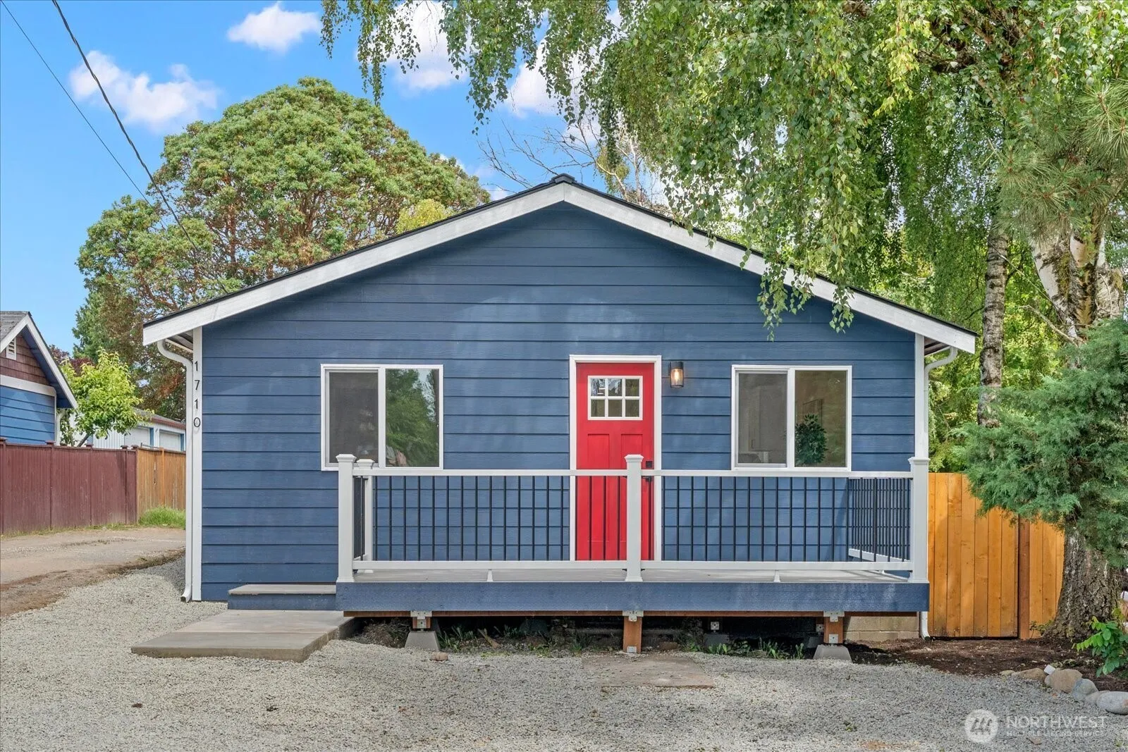 Property photo for 1710 Sw 106 Street, Seattle