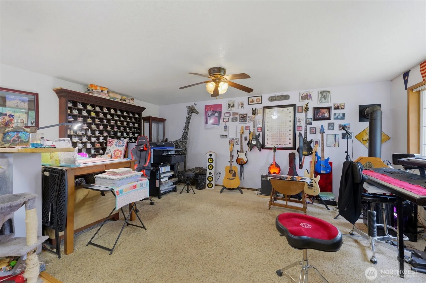 Property photo for 130 E Rainbow Drive, Shelton photo 4
