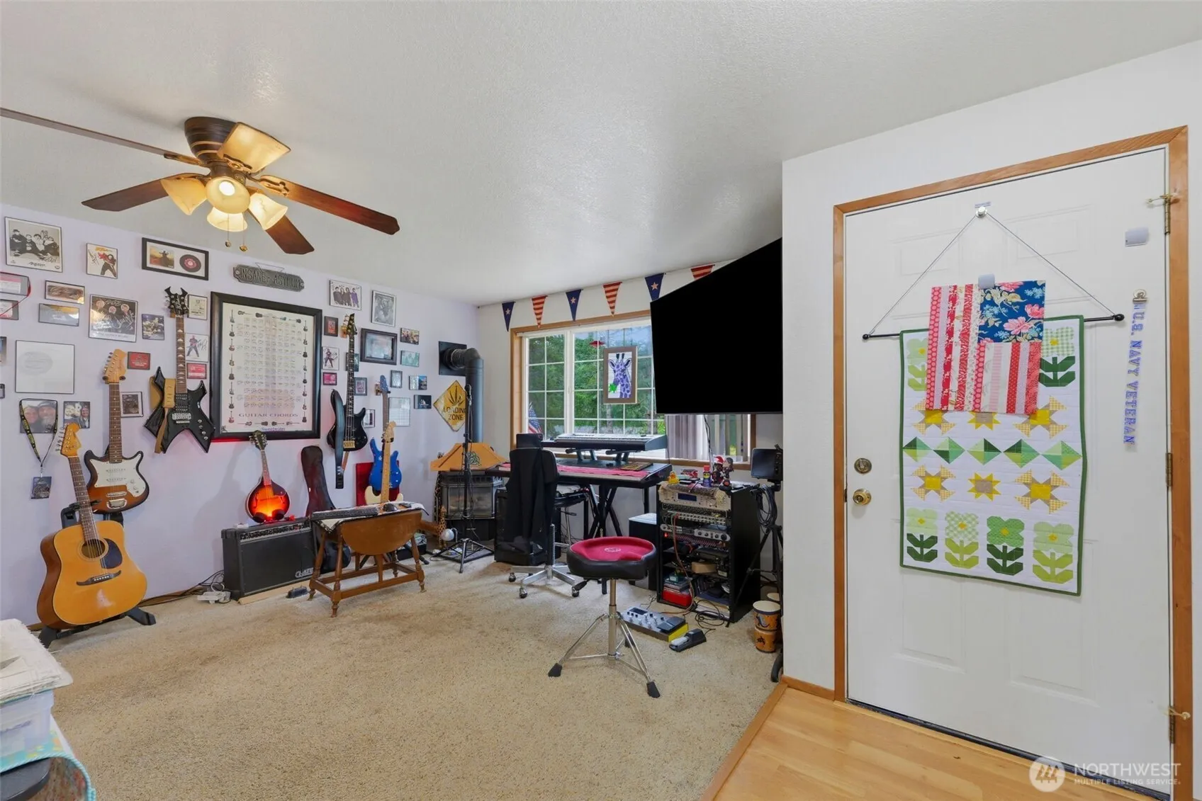 Property photo for 130 E Rainbow Drive, Shelton photo 3