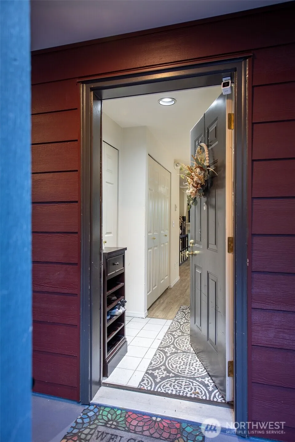 Property photo for 15917 Waynita Way Ne #e206, Bothell photo 5