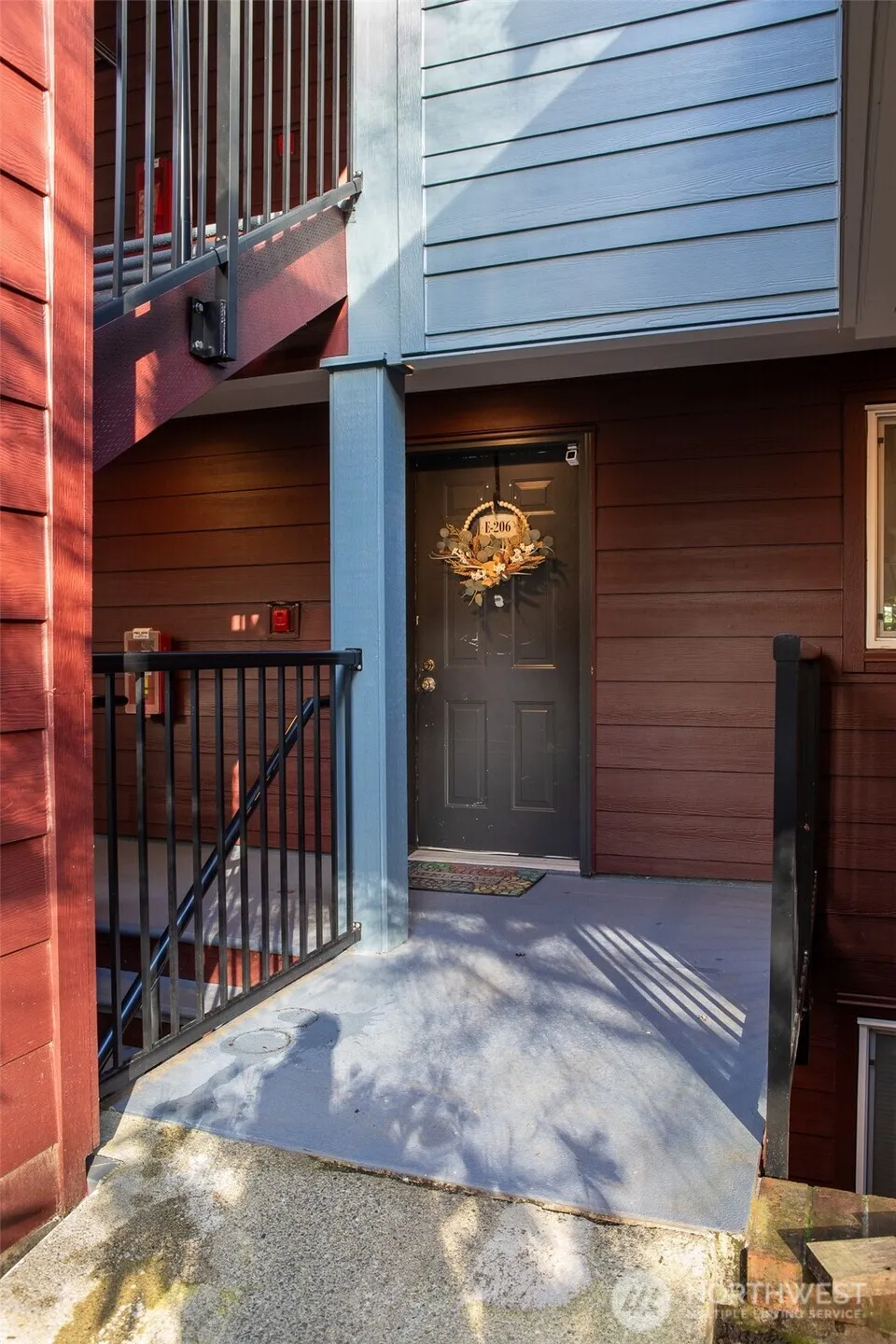 Property photo for 15917 Waynita Way Ne #e206, Bothell photo 4