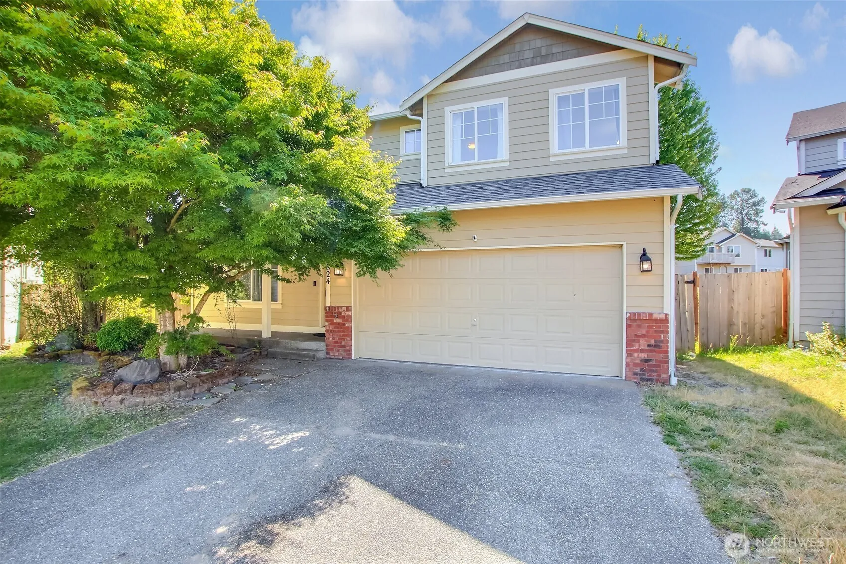 Property photo for 8824 161st Street Ct E, Puyallup photo 2