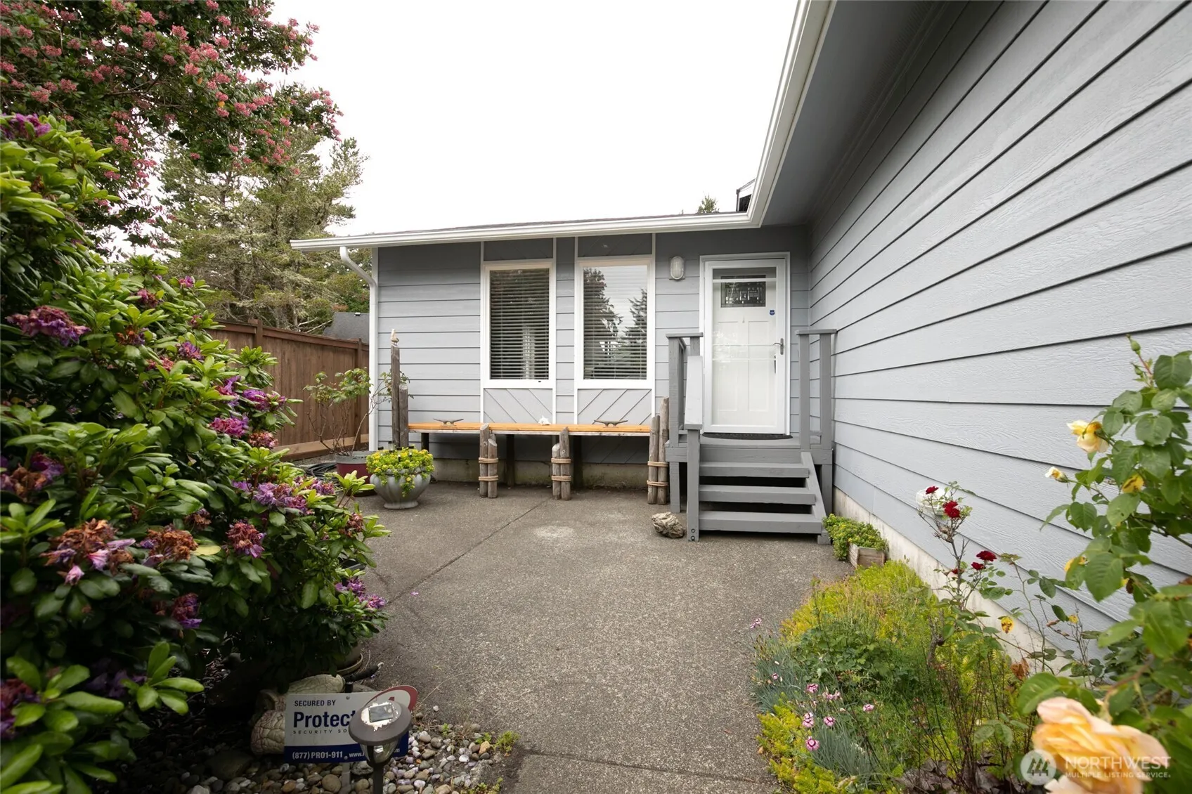 Property photo for 602 Huckleberry Court Se, Ocean Shores photo 2