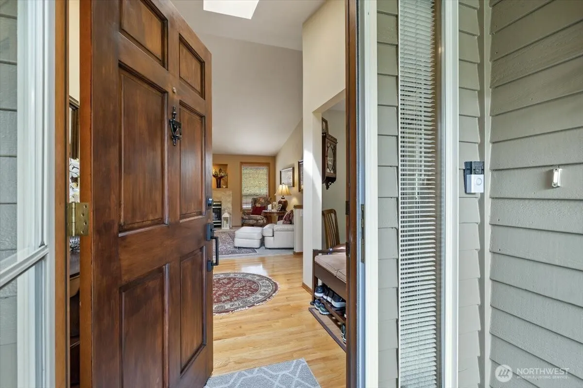 Property photo for 9806 Ne 197th Street, Bothell photo 3