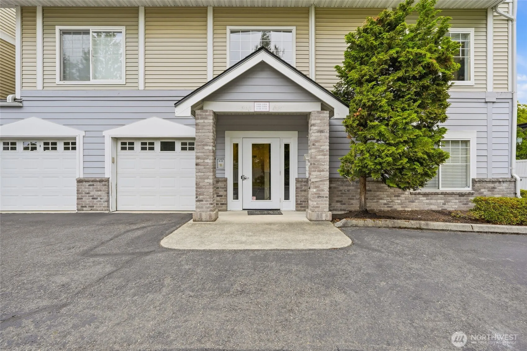Property photo for 14140 Se 171st Way #e204, Renton