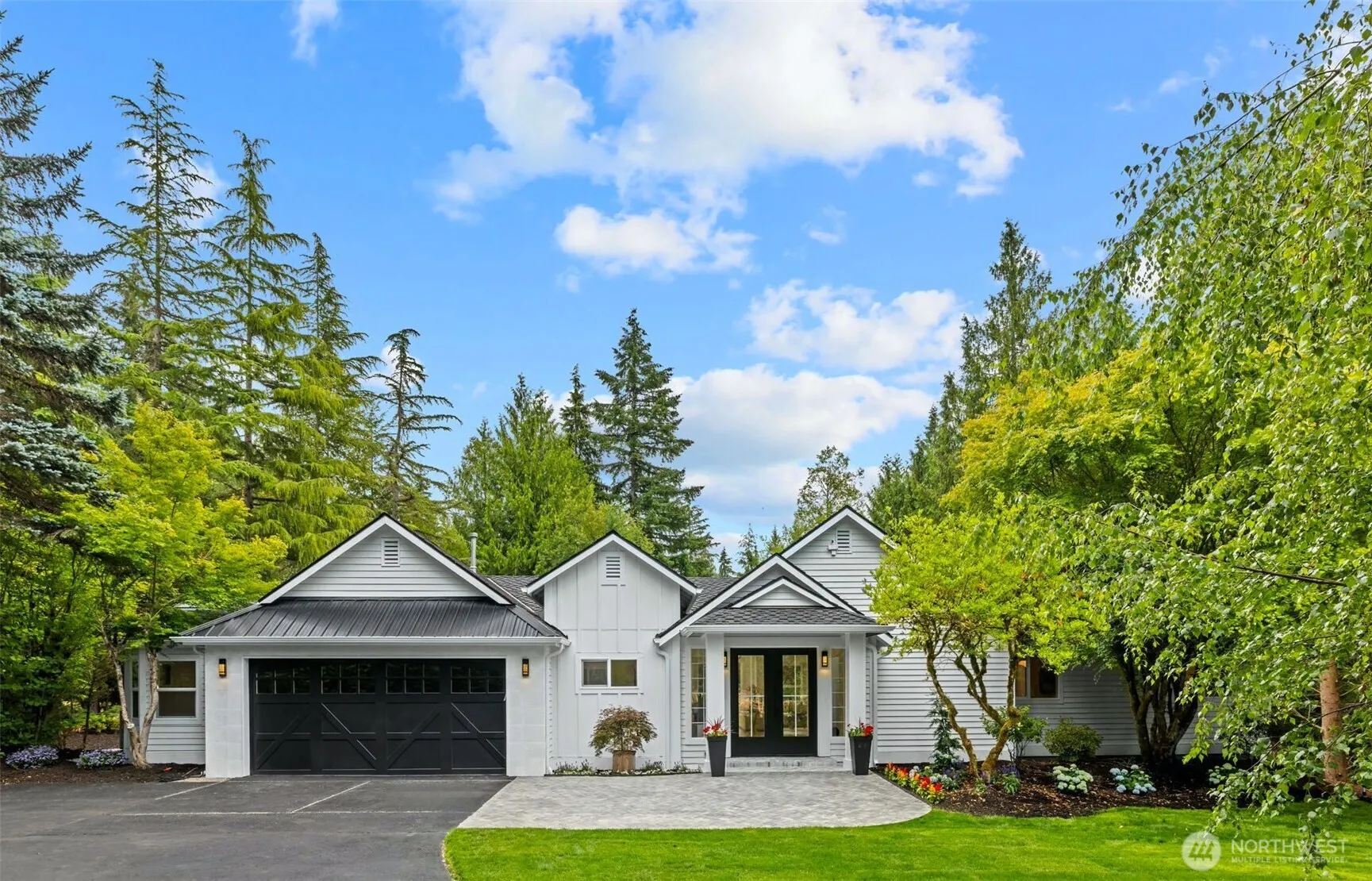 Property photo for 19238 184th Place Ne, Woodinville photo 2