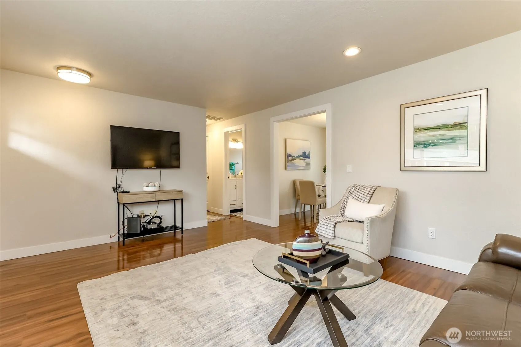 Property photo for 2536 S 365th Place, Federal Way photo 4