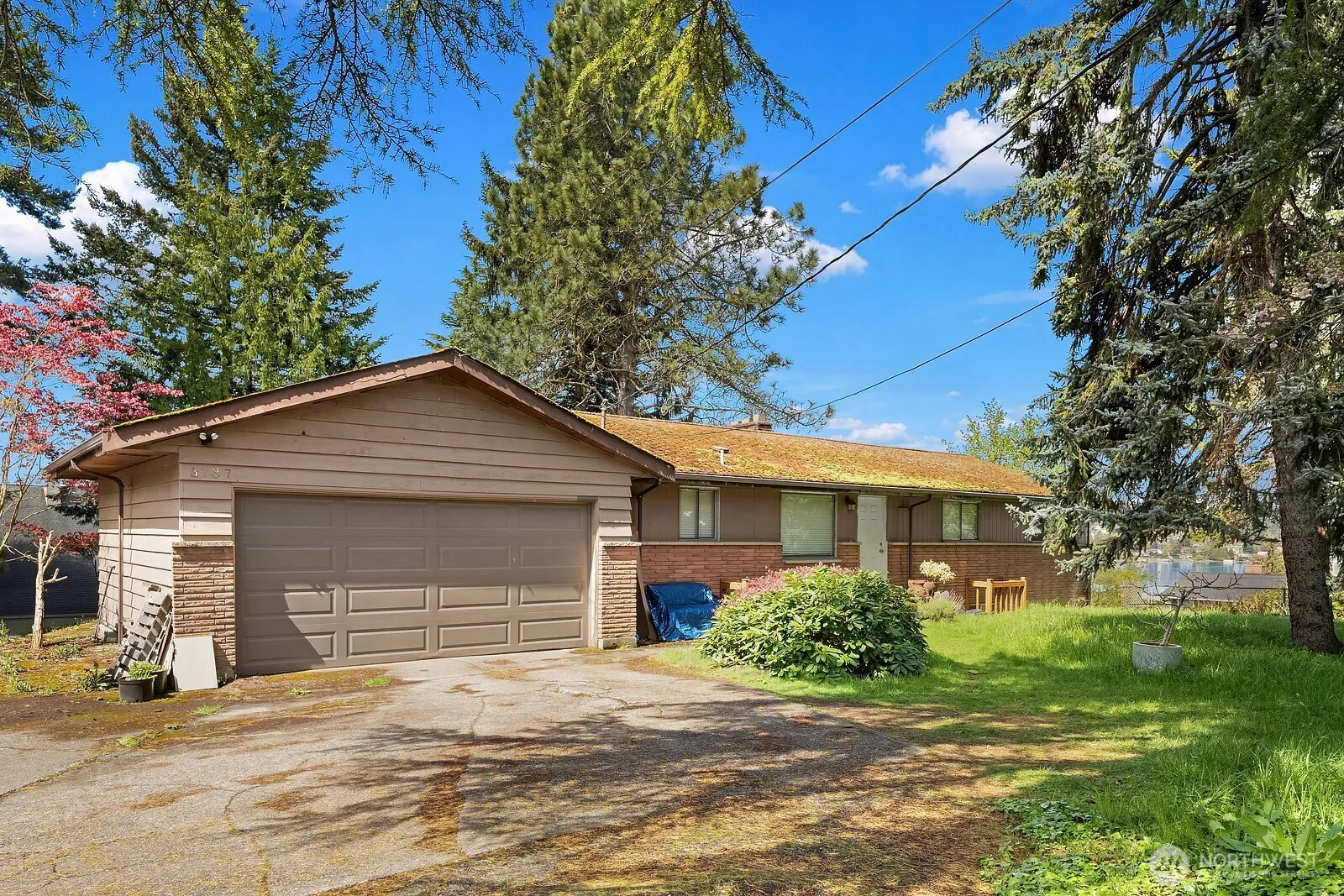 Property photo for 3737 Park Avenue N, Renton