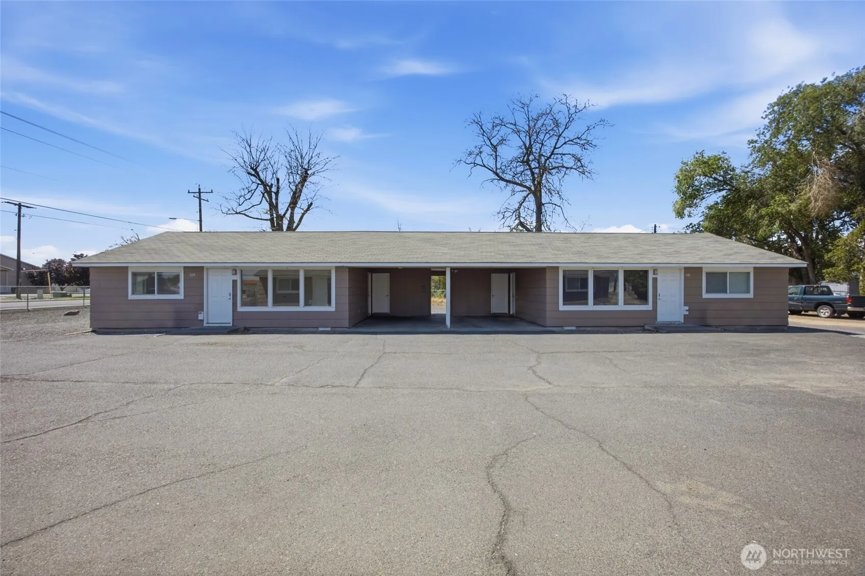 Property photo for 329 S Gibby Road, Moses Lake photo 2
