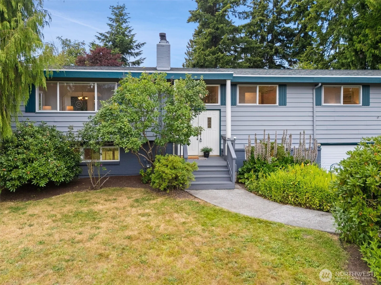 Property photo for 1011 Carol Way, Edmonds