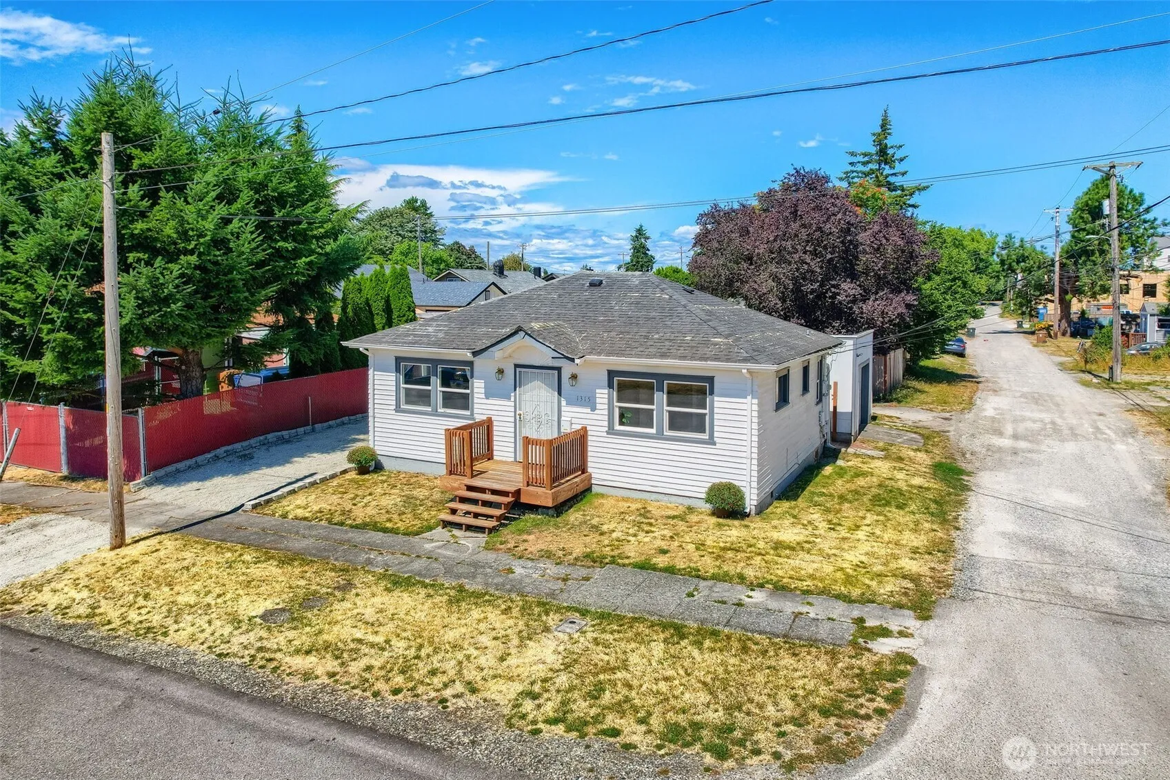 Property photo for 1315 S 43rd St, Tacoma