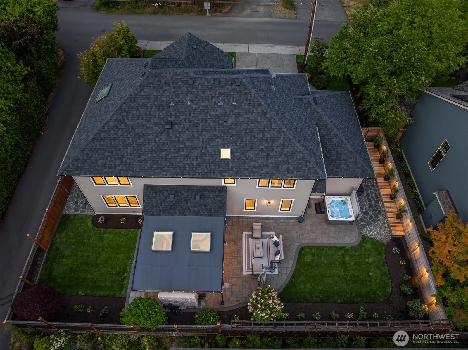 Property photo for 17655 86th Avenue Ne, Bothell photo 3