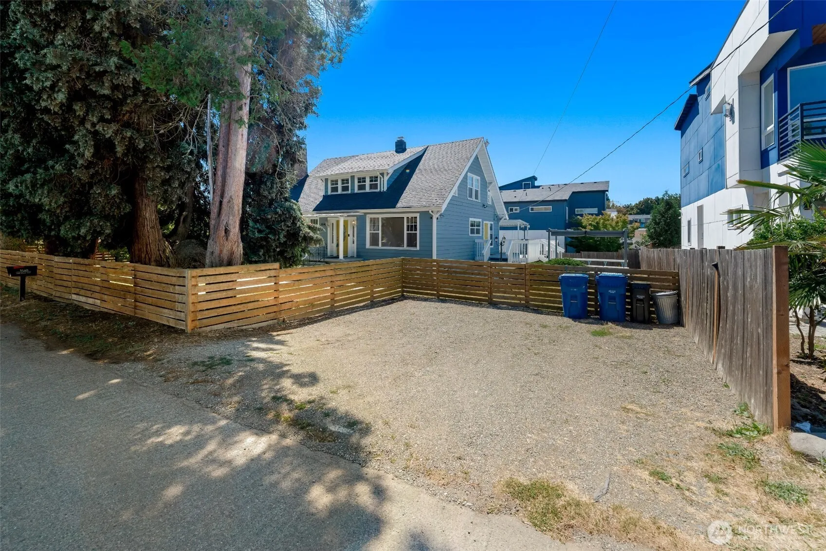 Property photo for 3540 S Kenyon St, Seattle photo 3