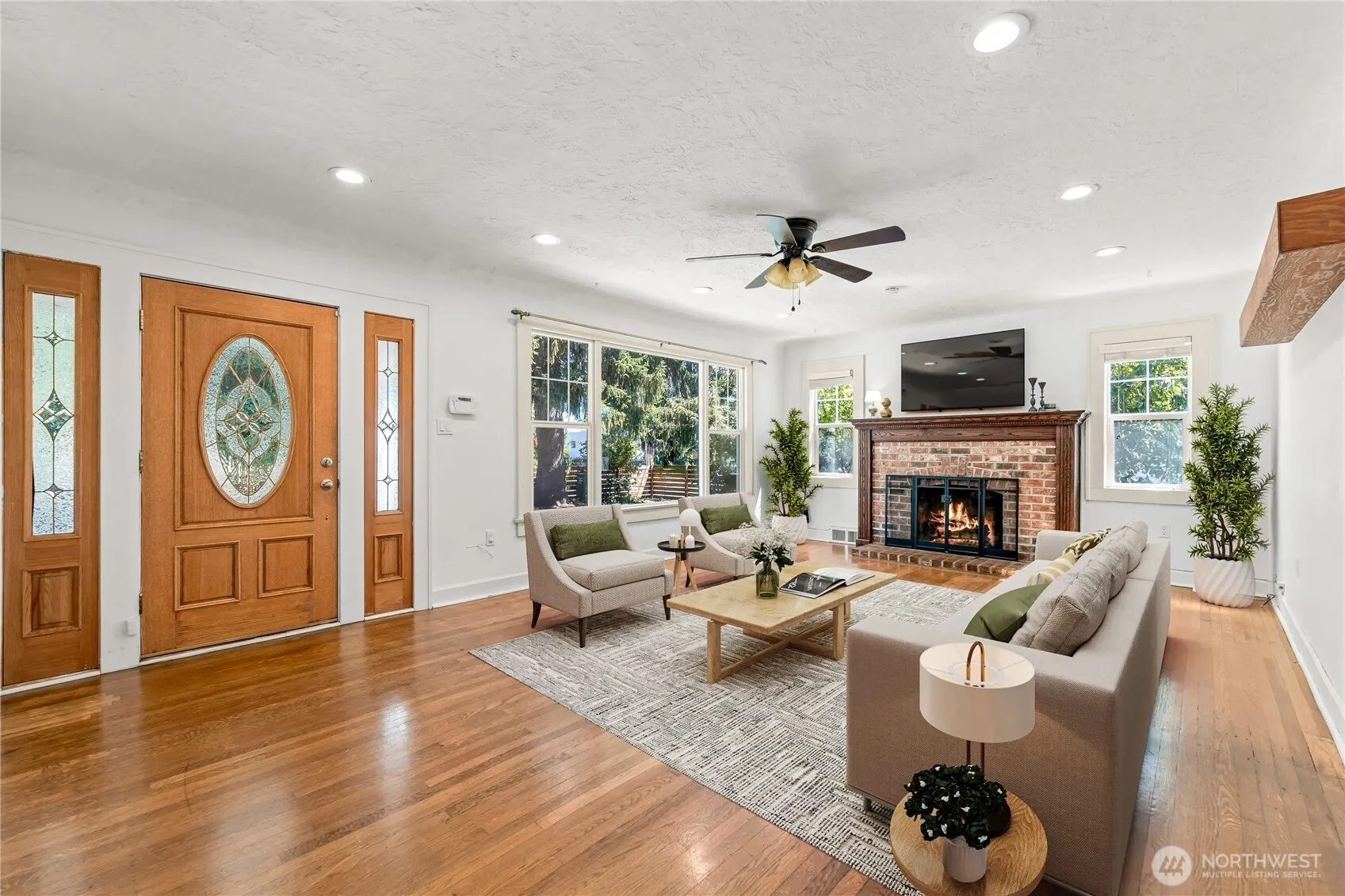 Property photo for 3540 S Kenyon St, Seattle photo 5