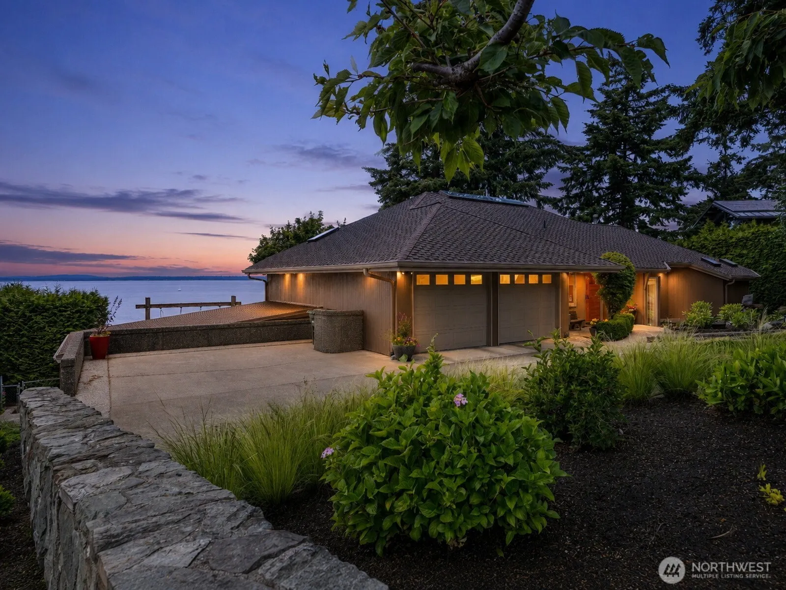 Property photo for 24 Shorewood Drive, Bellingham