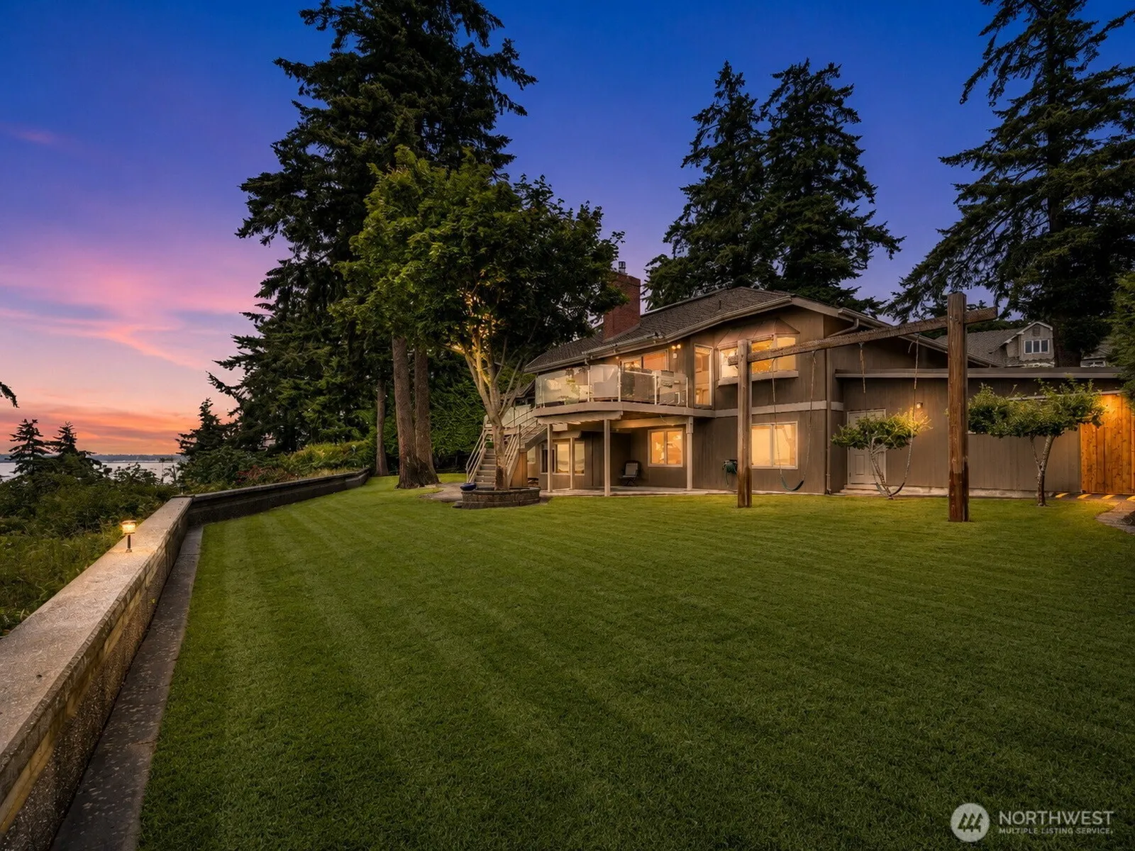 Property photo for 24 Shorewood Drive, Bellingham photo 3