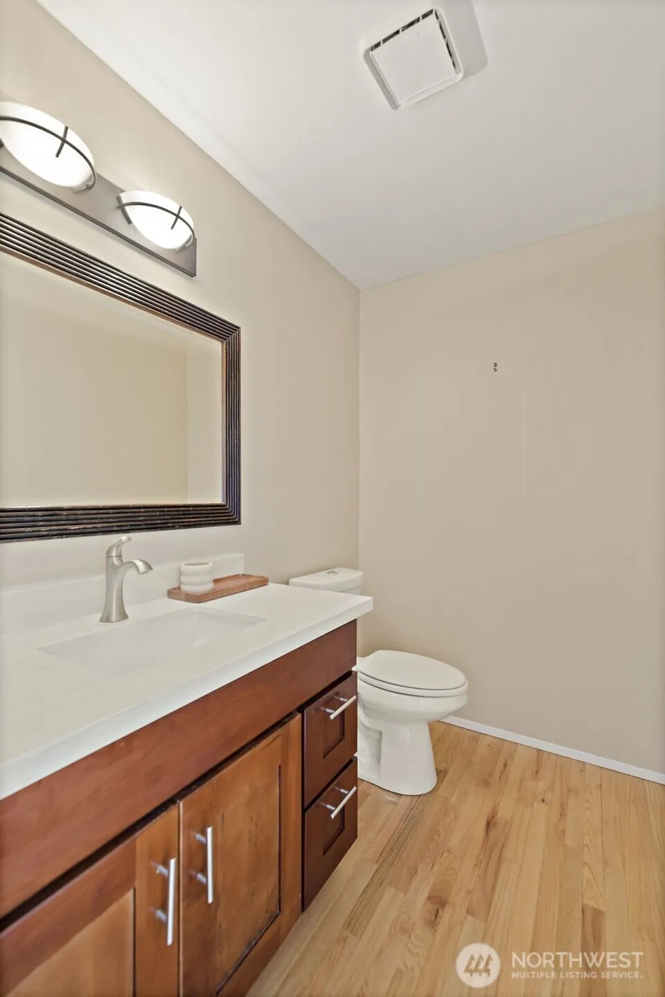 Property photo for 1819 221st Place Ne, Sammamish photo 4